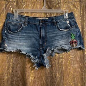 Hollister Vintage High Rise Pineapple Patch Cut off Jean Booty Shorts 15/32